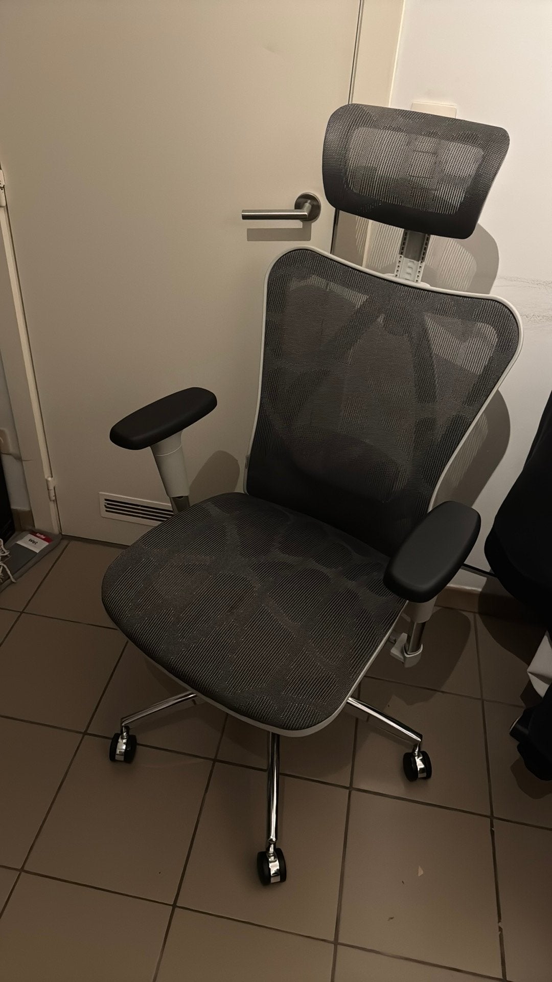 Chaise de bureau ergonomique Sihoo M57, Maison & Meubles, Chaises de bureau, Gris, Comme neuf, Enlèvement, Chaise de bureau