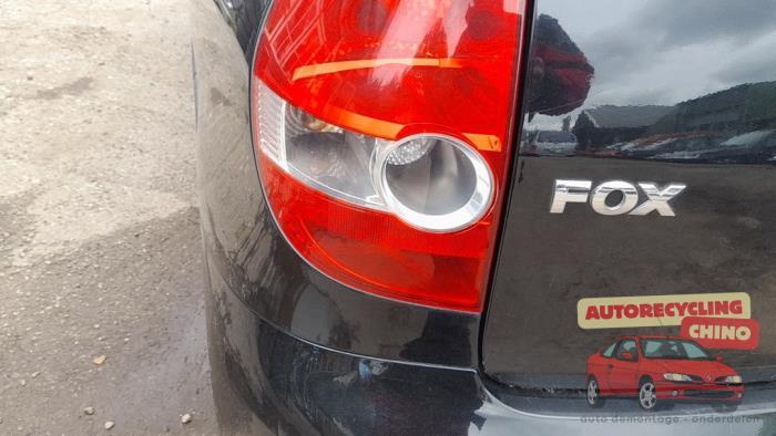 Feu arrière gauche d'un Volkswagen Fox, Volkswagen, -, 3 mois de garantie, Utilisé