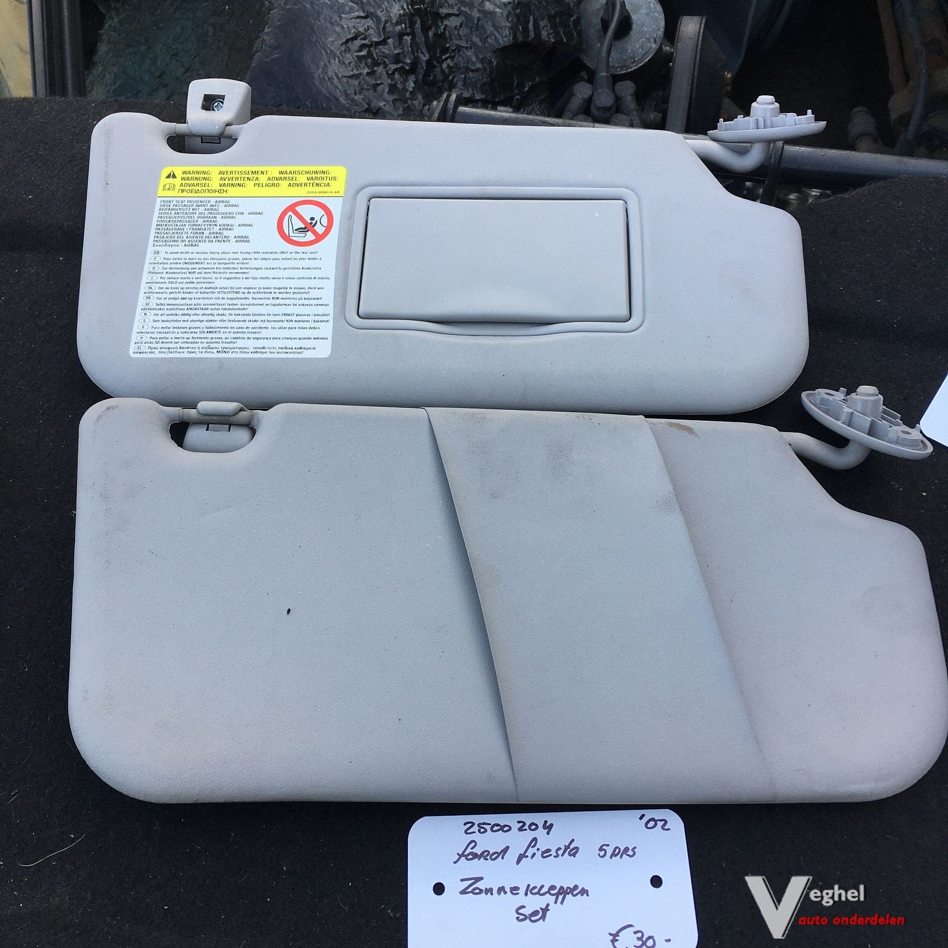 Ford Fiesta 1.4 16v 5drs  2002 2500204   Zonnekleppen set, Gebruikt, -, -, Ophalen of Verzenden