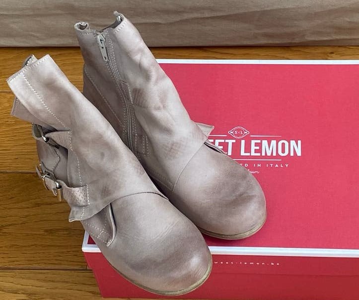 Bottes New Sweet Lemon pour femmes taille 38, Neuf, Autres couleurs, Boots et Botinnes, Envoi