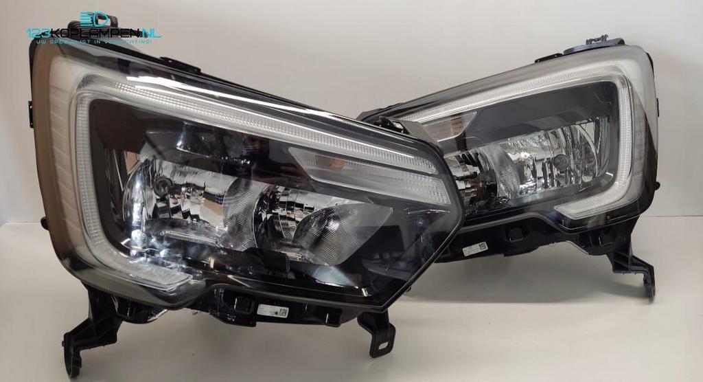 (J3) Renault Master 4 Led koplamp links rechts, -, Utilisé, -, -