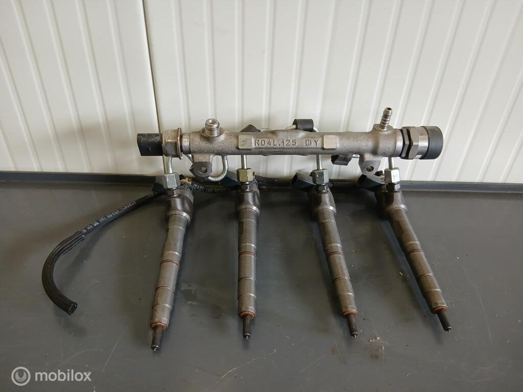 Injector 04L089B - VW/AUDI -R04L125Y - AO742025, Auto-onderdelen, Gebruikt, Ophalen of Verzenden