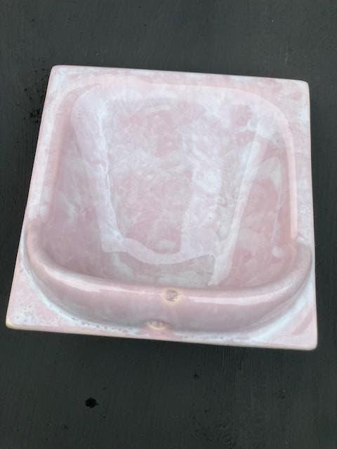 PORTE-SAVON ENCASTRÉ VINTAGE ART DÉCO GILLIOT HEMIKSEM., Enlèvement ou Envoi, Neuf, Rose, Autres types