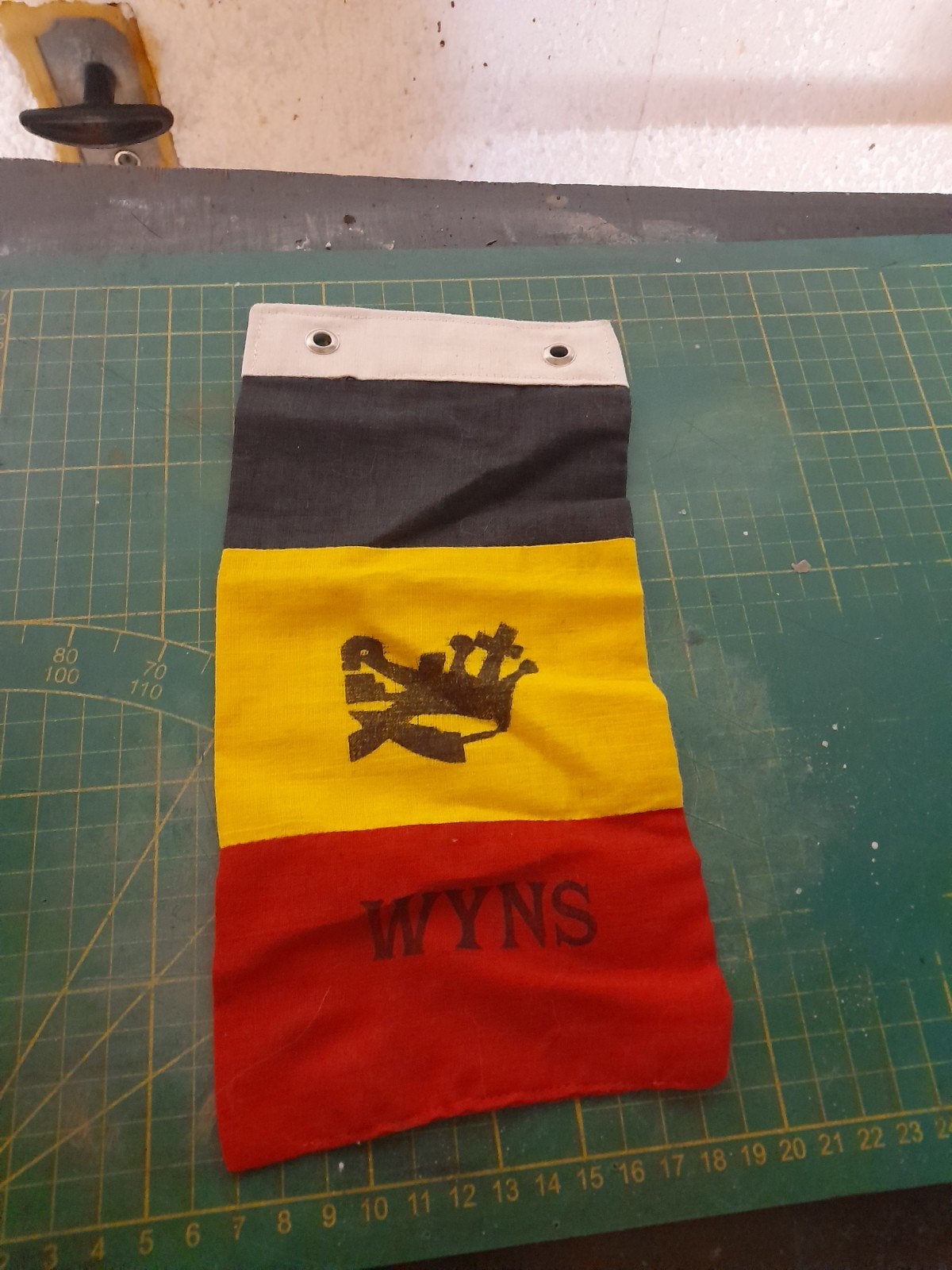 petit drapeau, fagnon, Divers, Drapeaux & Banderoles, Enlèvement ou Envoi