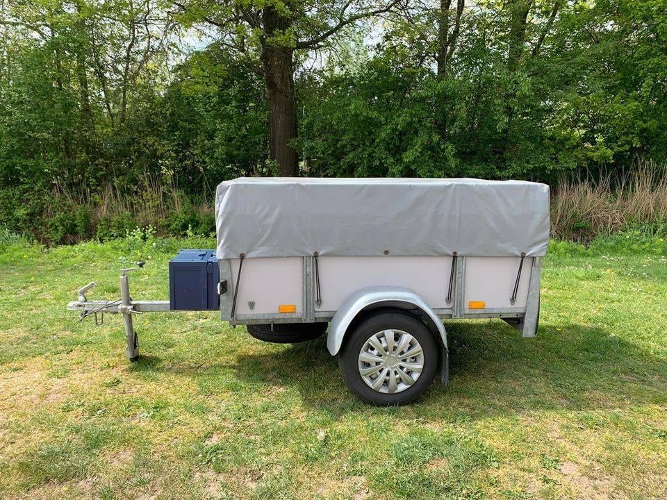 Ruime aanhangwagen / bakwagen, Enlèvement, Utilisé