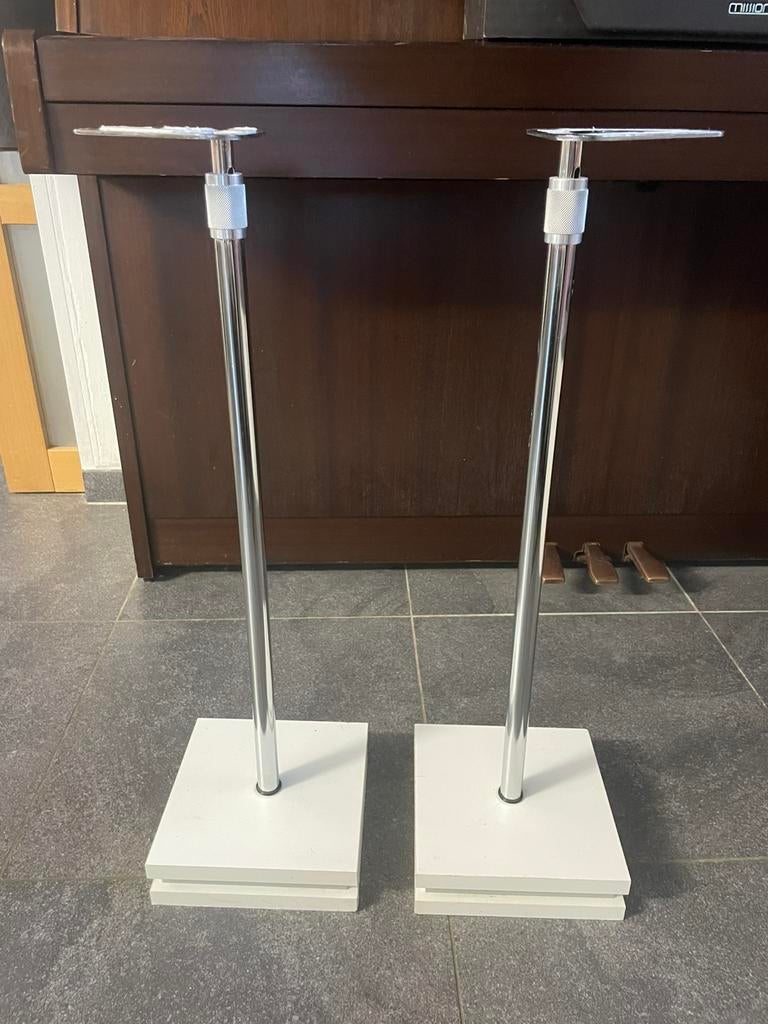 Pieds Support enceintes réglable, Enlèvement ou Envoi, Comme neuf