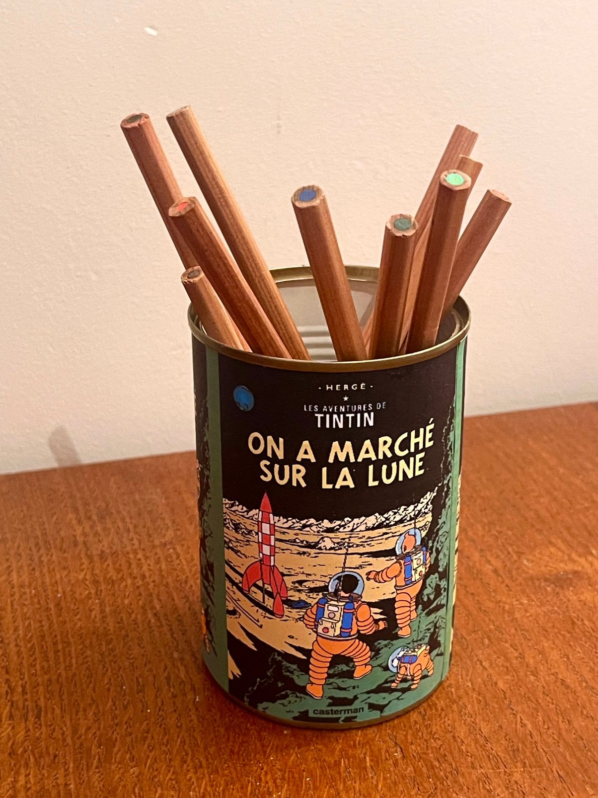 Tintin Tim : pot de bureautique à crayons ou autres (A17), Collections, Envoi, Tintin, Comme neuf, Autres types