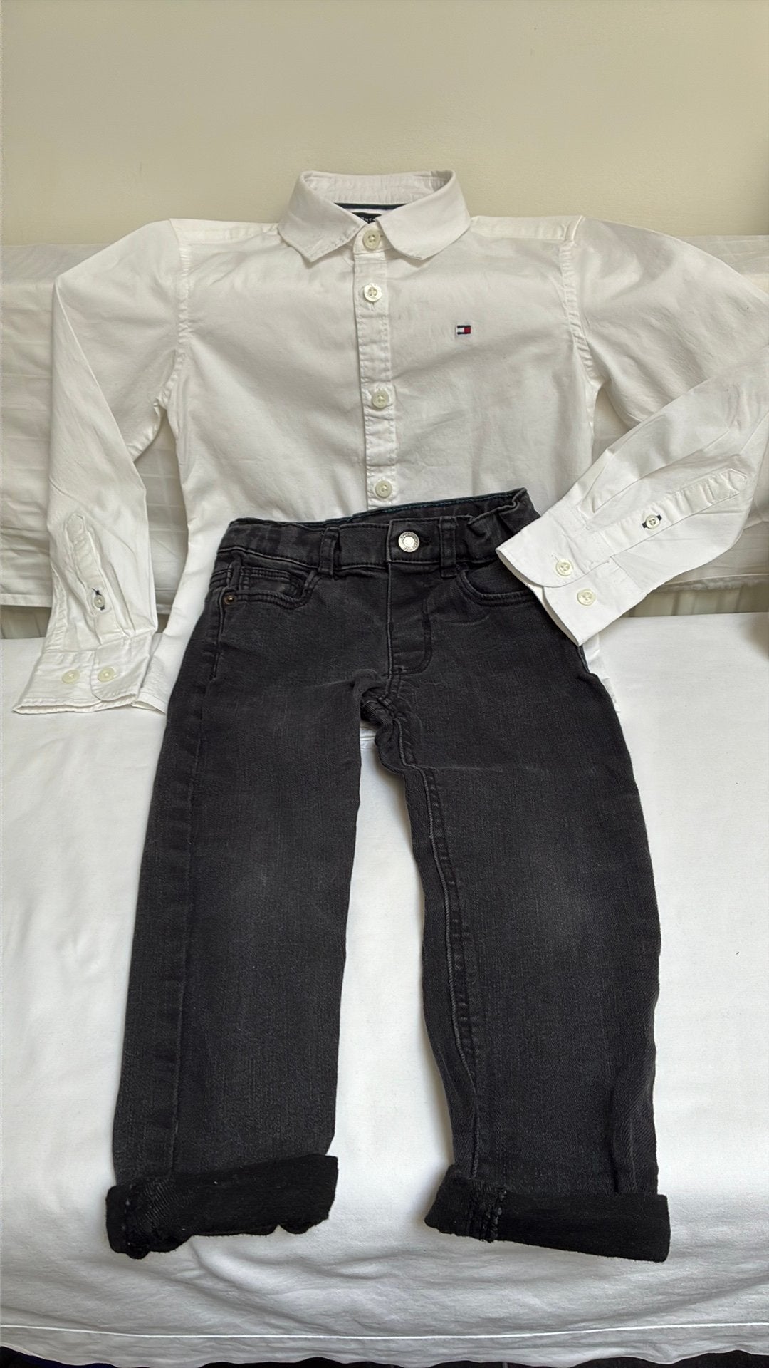 Vêtements pour enfant de 4 ans Zara et Tommy !, Enlèvement, Utilisé, Pantalon