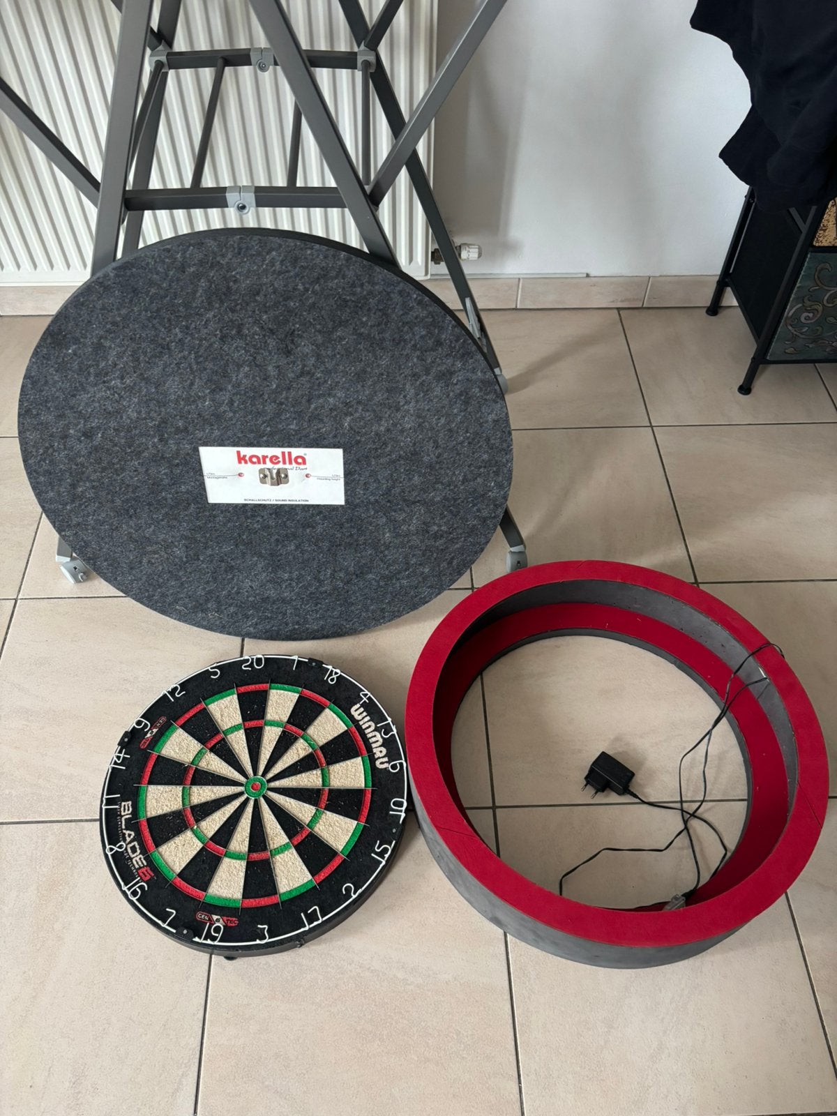 Complete Dartset te Koop, Sport en Fitness, Darts, Zo goed als nieuw, Dartbord, Ophalen
