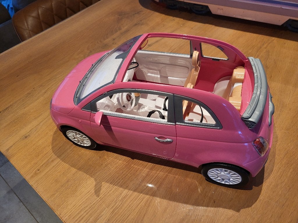 Barbie wagen fiat 500, Ophalen, Zo goed als nieuw, Barbie