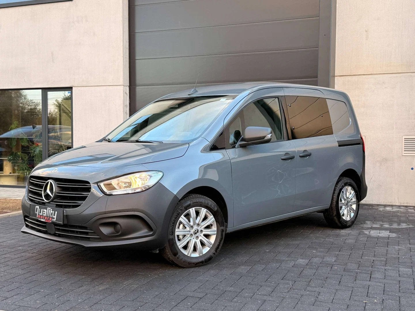 Mercedes-Benz Citan Citan 1.3 // 2X SCHUIFDEUR // CARPLAY //, Auto's, Stof, Gebruikt, Zwart, 4 cilinders