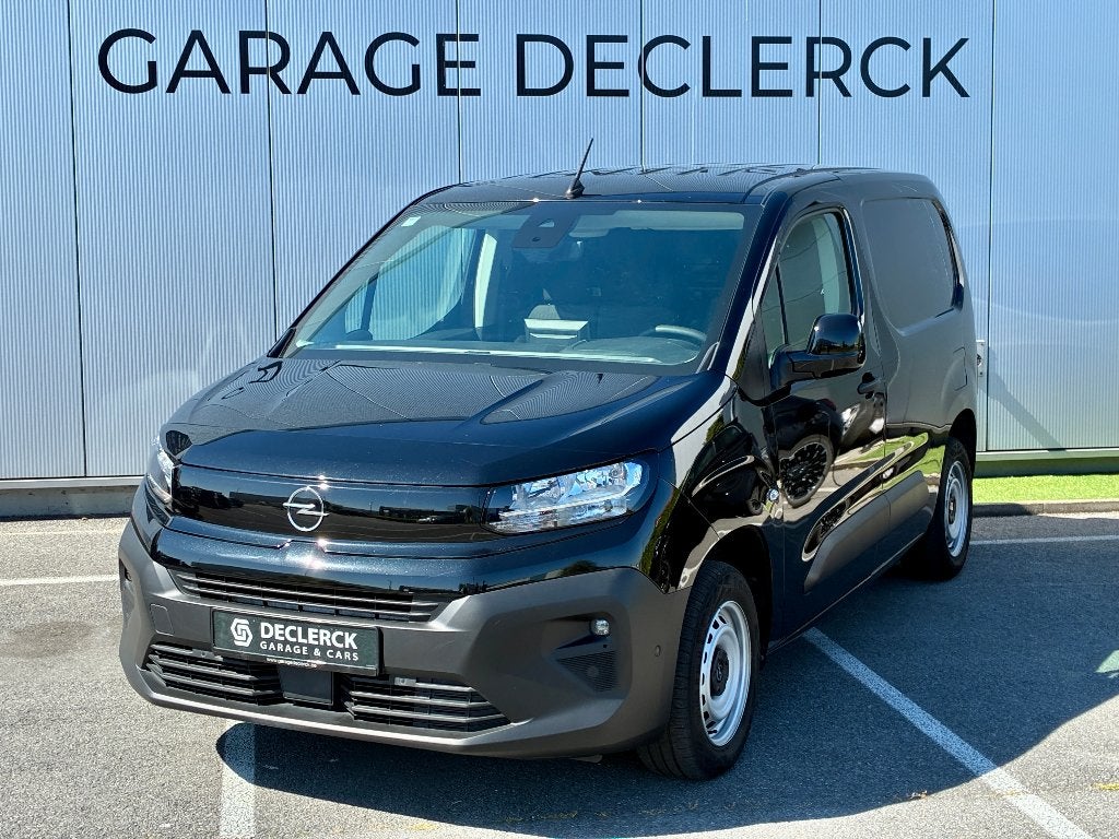 OPEL COMBO LIGHT CARGO 3 L, Euro 6, Entreprise, Entretenue par le concessionnaire, Noir
