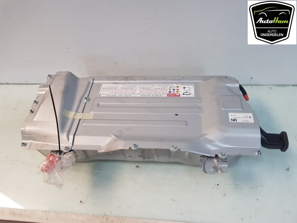ACCU HV Toyota Yaris IV (P21 / PA1 / PH1) (01-2020/-), Gebruikt, Kundenbetreuung@toyota.de, Toyota, Toyota-Allee 2
50858  Köln, DE