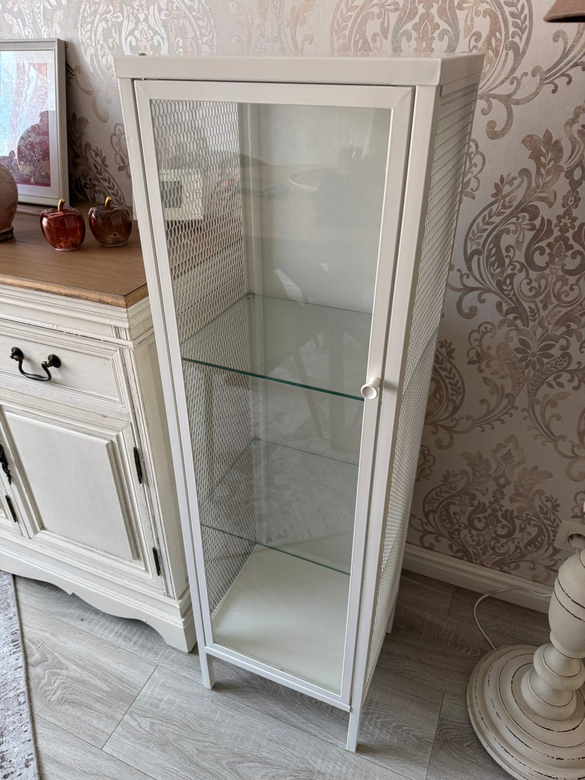 Étager armoire en metale vitrîne, Maison & Meubles, Enlèvement, Comme neuf, Verre