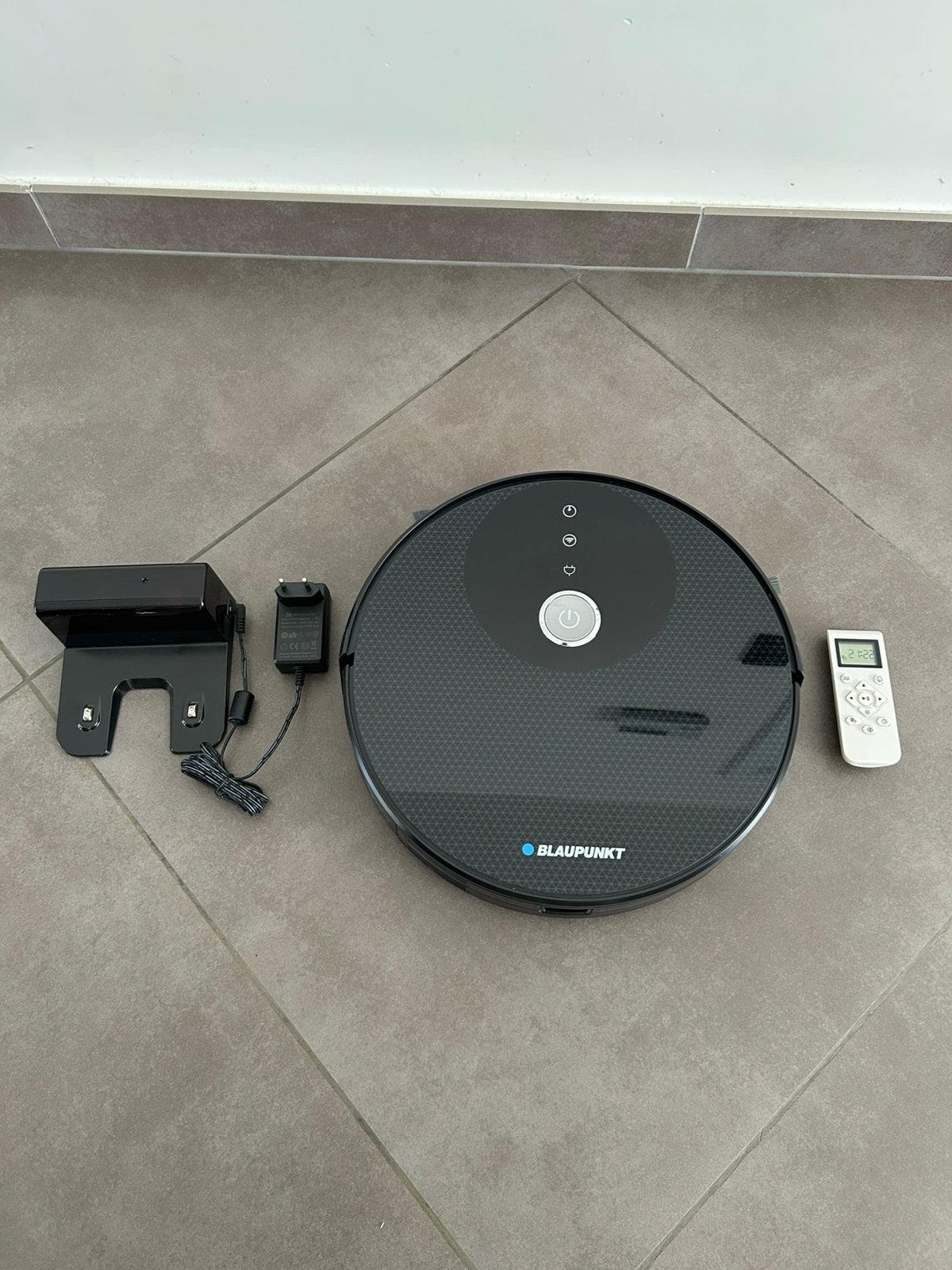 Blaupunkt Bluebot XBOOST Robotstofzuiger + afstandsbediening, Overige merken, Geschikt voor tapijt, Ophalen of Verzenden, Zo goed als nieuw