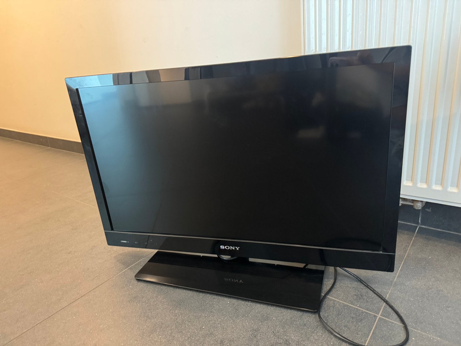 Télévision SONY Bravia LCD KDL-32EX310 32’’, Audio, Tv en Foto, Ophalen, Zo goed als nieuw