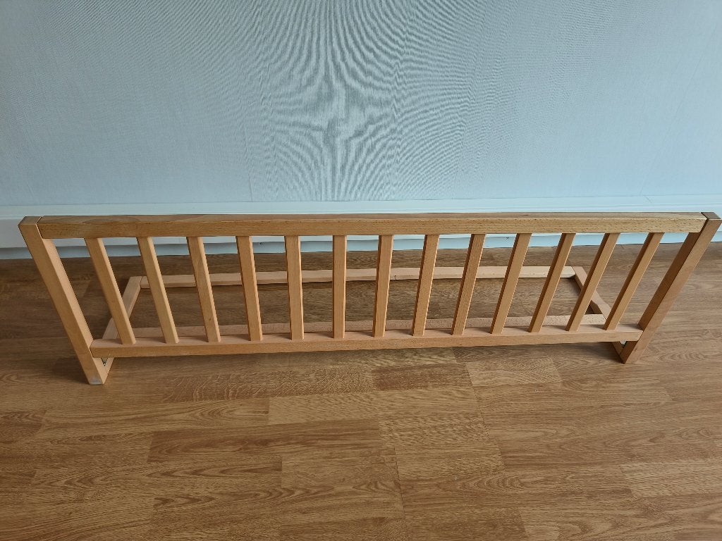 Houten bedhekje, Ophalen, Zo goed als nieuw
