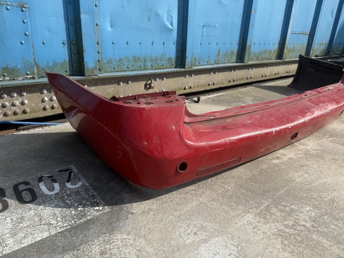 Volkswagen T5 achterbumper ROOD, Arrière, Volkswagen, -, Utilisé
