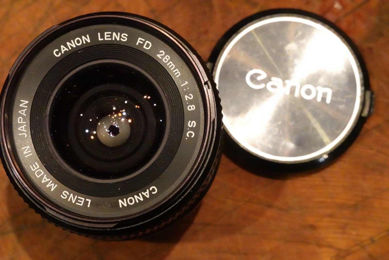 Canon FD 28 mm f 2,8 objectif bon état, Collections, Appareils photo & Matériel cinématographique, Enlèvement ou Envoi
