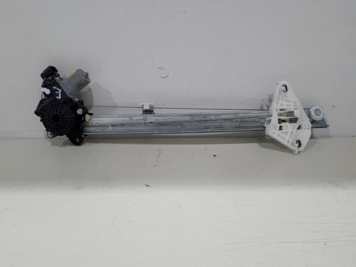 Mécanique vitre 4portes avant gauche d'un Honda Civic, Honda, -, 3 mois de garantie, Utilisé