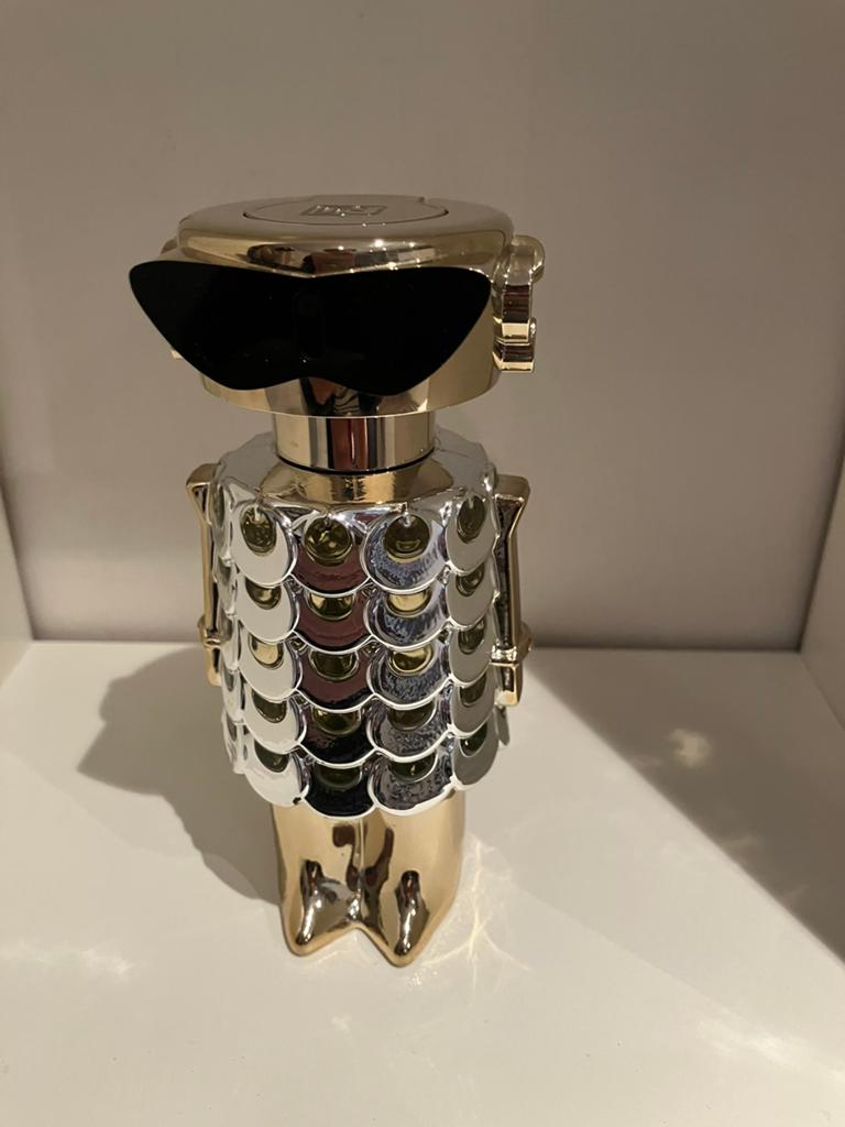 Eau de Parfum, Handtassen en Accessoires, Uiterlijk | Parfum, Ophalen of Verzenden, Zo goed als nieuw