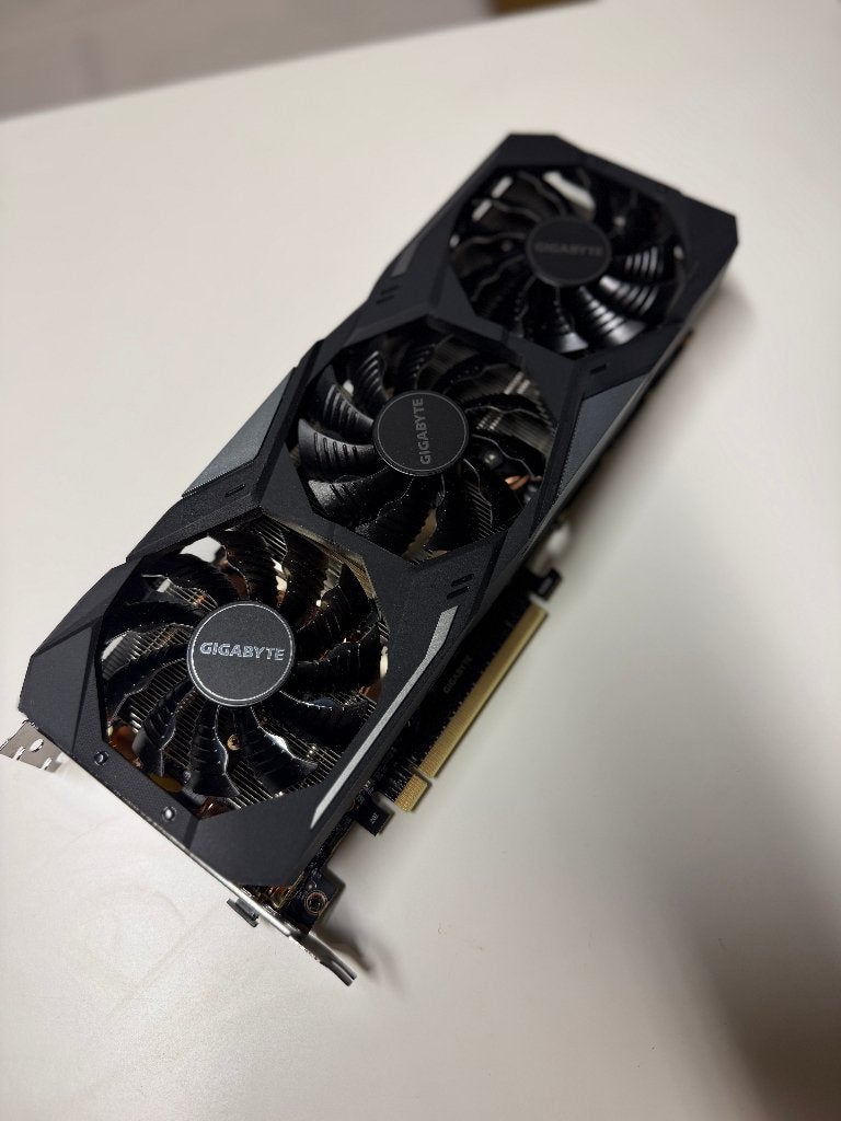 Gigabyte GeForce RTX 2070 Super WINDFORCE OC 8 Go, Informatique & Logiciels, Cartes vidéo, Utilisé, Nvidia, GDDR6, HDMI, DisplayPort