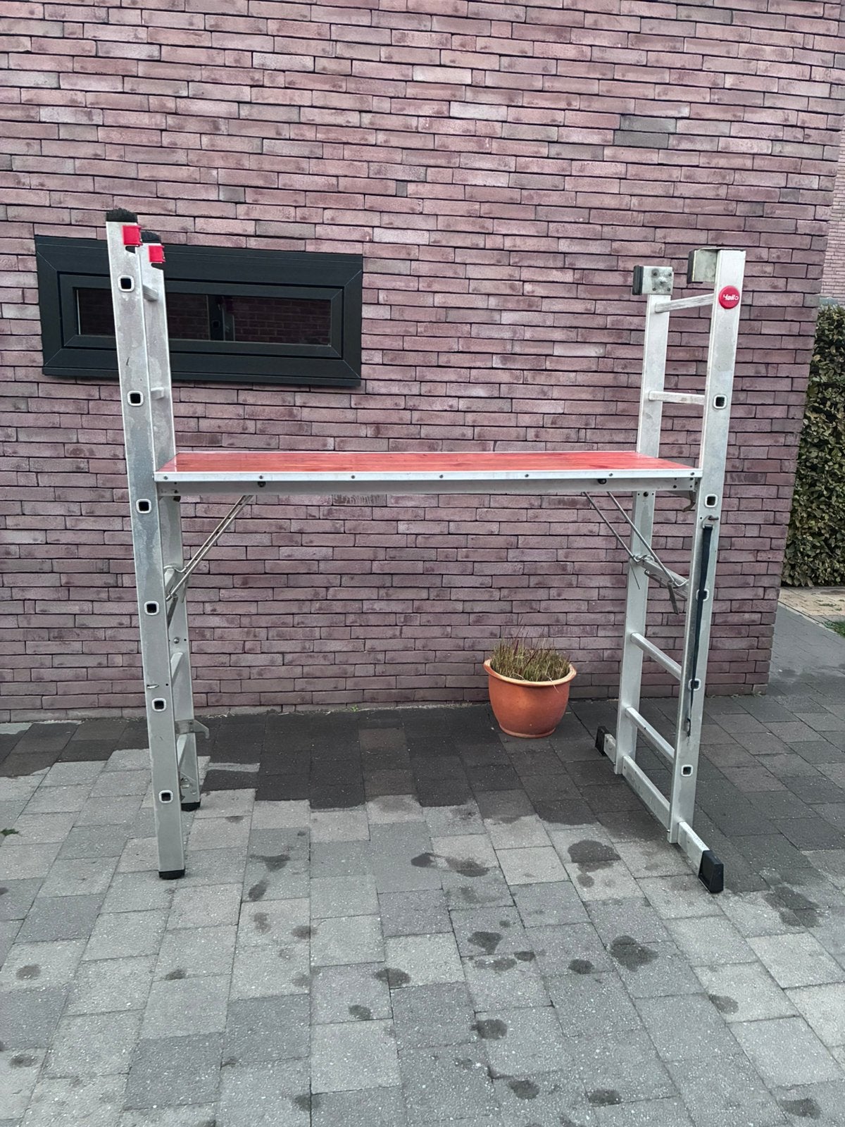 Alluminium Stelling/ladder, Ophalen, Zo goed als nieuw