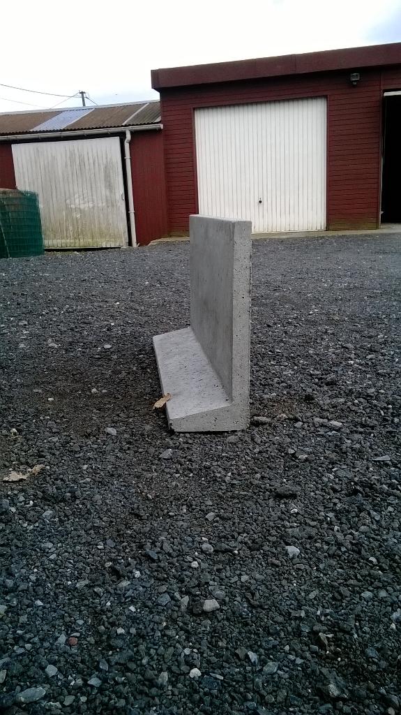Keerwanden / L-elementen in beton, Neuf, 25 à 50 cm, Béton, Enlèvement