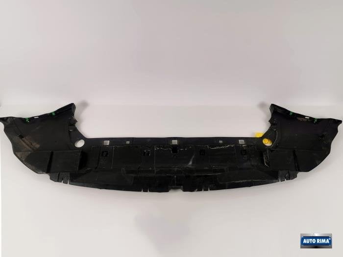Bumper onderplaat van een Volvo XC40, Gebruikt, -, -, Ophalen of Verzenden