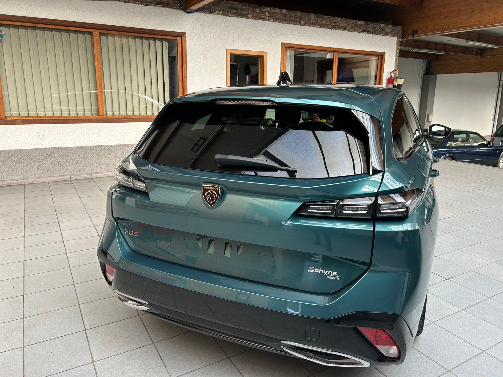 peugeot 308, 4 deurs, Stof, Euro 6, 131 kW