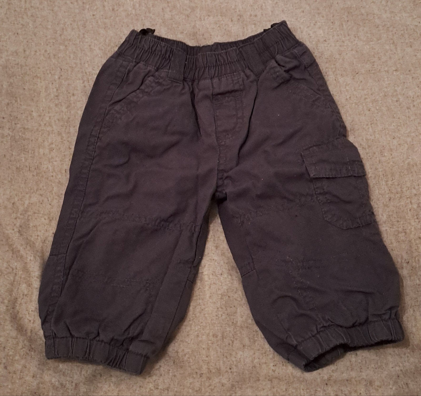 ~ Broekje ( maat 68), Kinderen en Baby's, Babykleding | Maat 68, Ophalen of Verzenden, Zo goed als nieuw, Jongetje, Broekje