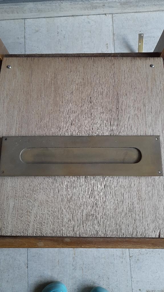 Brievenbusgleuf, klep voor brieven in messing: antiek, Antiek en Kunst, Ophalen