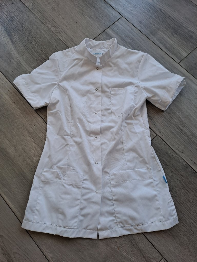 zorgjas / verpleegstershort, Ophalen, Nieuw