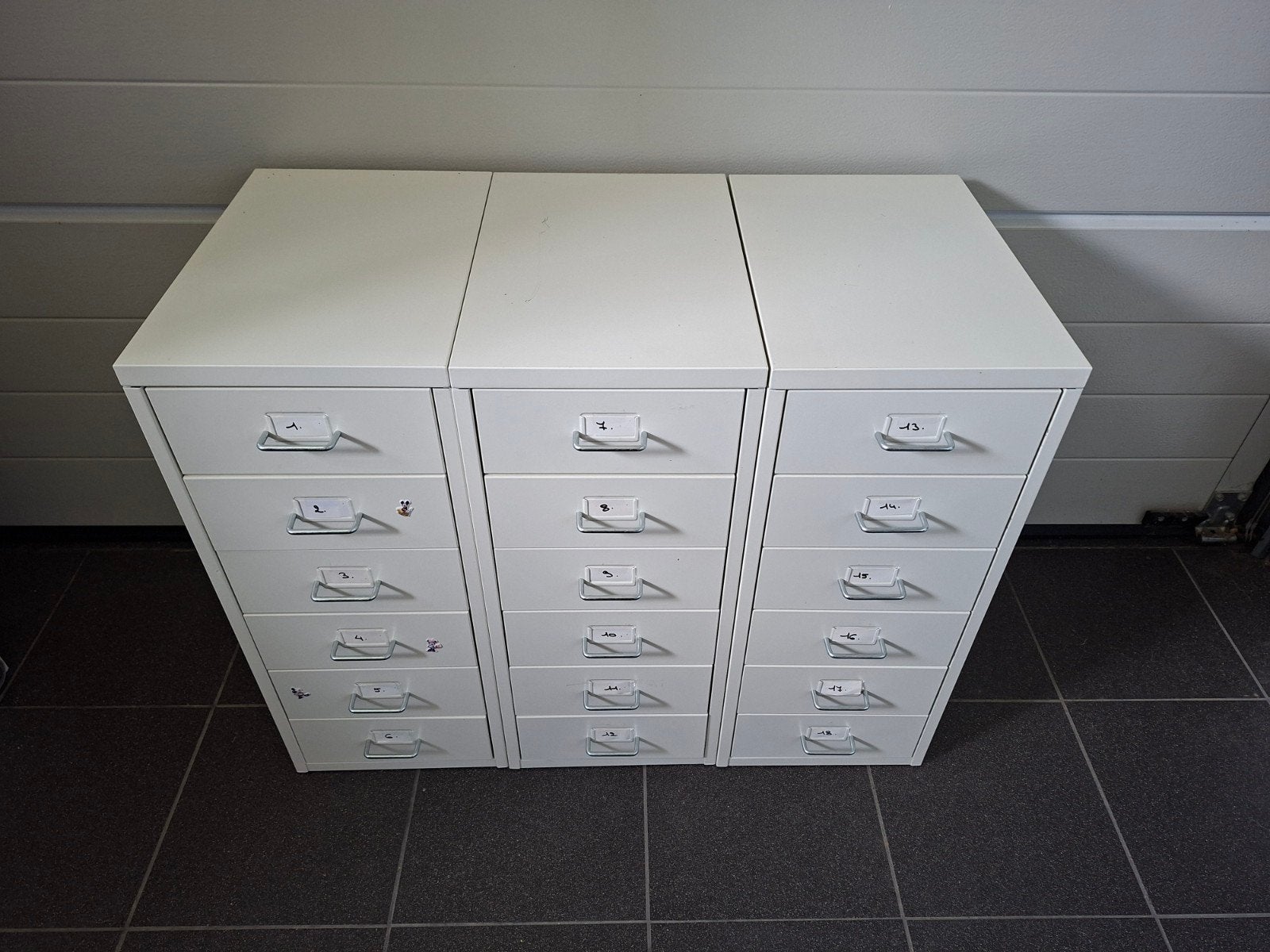3 armoires IKEA Helmer sans roulettes, Maison & Meubles, Bureaux, Métal, Enlèvement, Utilisé, IKEA