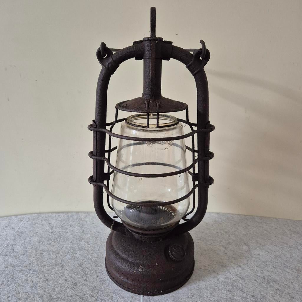 Stormlamp, olielamp, petroleumlamp, Feuerhand, Antiek en Kunst, Ophalen of Verzenden