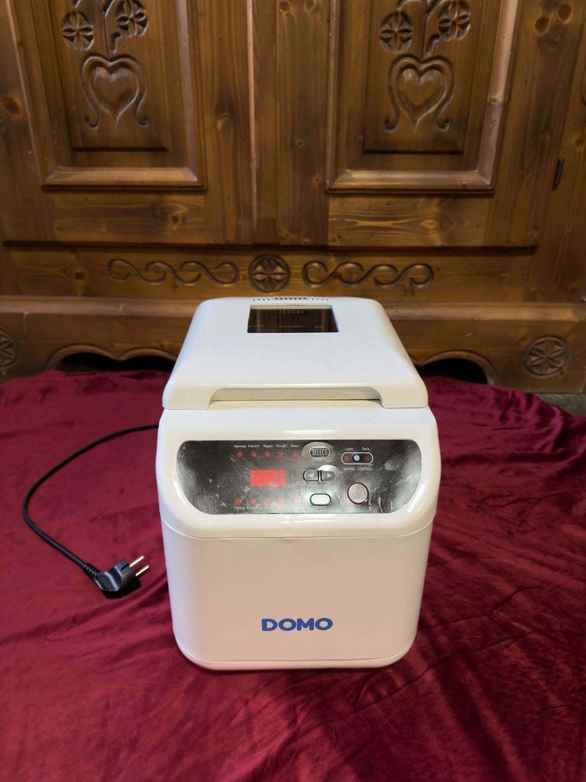DOMO Automatische Broodbakmachine, Met timer, Gebruikt, 800 tot 1200 gram deeg, Ophalen of Verzenden