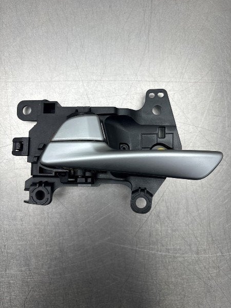 PORTIERGREEP BUITEN LINKS ACHTER Hyundai Tucson (TL), Gebruikt, Achter, Hyundai