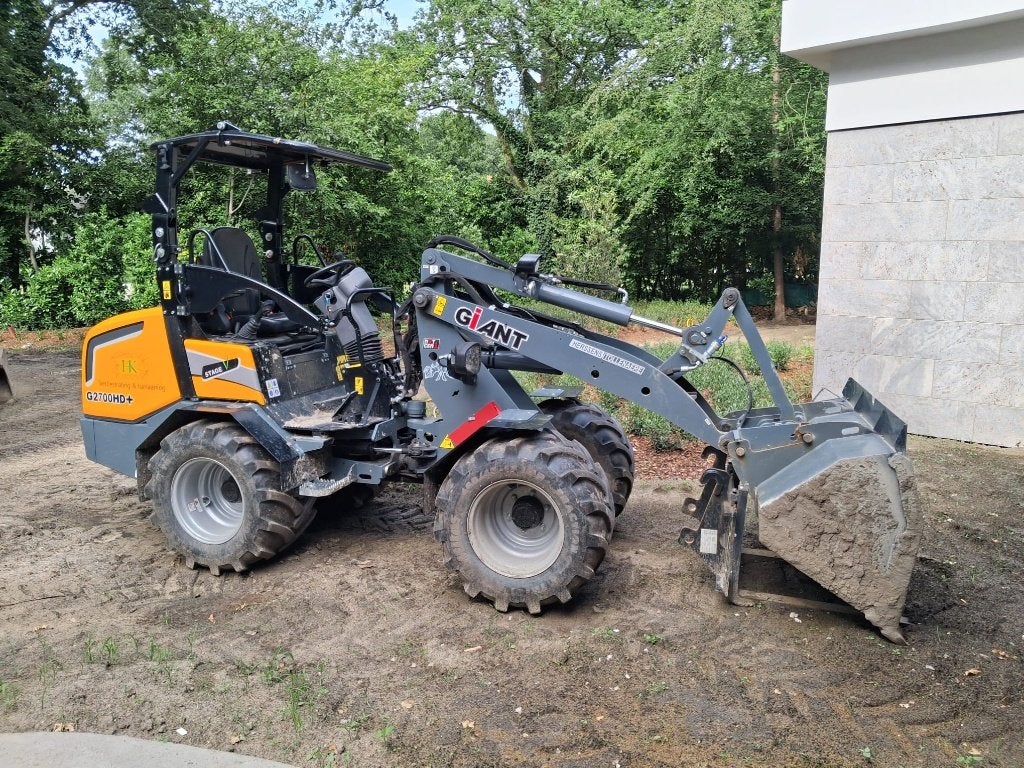 Giant kniklader G2700HD+, Articles professionnels, Machines & Construction | Grues & Excavatrices, Chargeuse sur pneus ou Chouleur
