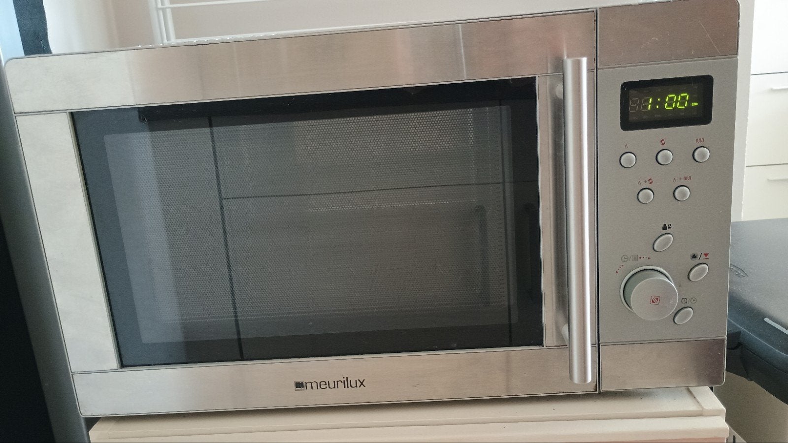 Four chaleur tournante + micro ondes, Utilisé, 45 à 60 cm, À Poser, Plaque tournante