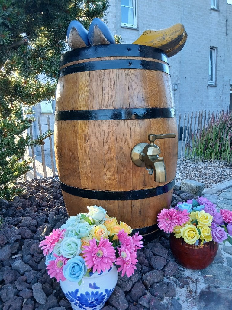 tuinbeeld & wijnvat & bronzen kraan & waterdichte eiken ton, 150 liter of meer, Ophalen, Nieuw, Hout