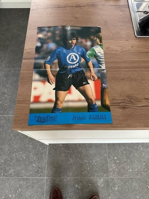 poster club Brugge Frank Farina voetbal magazine, Overige typen, Ophalen of Verzenden, Zo goed als nieuw, Info@clubfa.po