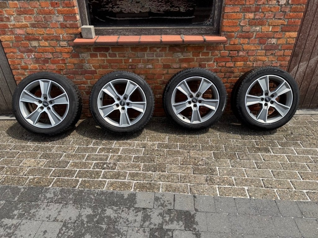 Winterbanden audi Q2 18 inch, Autos : Pièces & Accessoires, Pneus & Jantes, Neuf, Pneus et Jantes, Véhicule de tourisme, 18 pouces