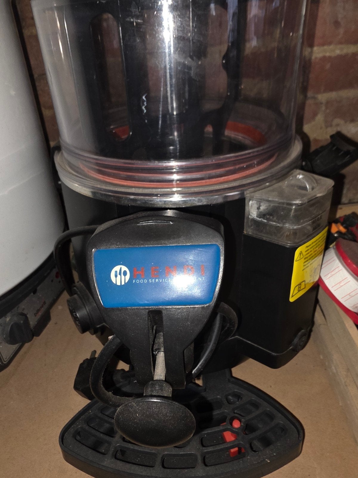 Chocolademelkdispensor, Elektronische apparatuur, Thuistapinstallaties, Ophalen