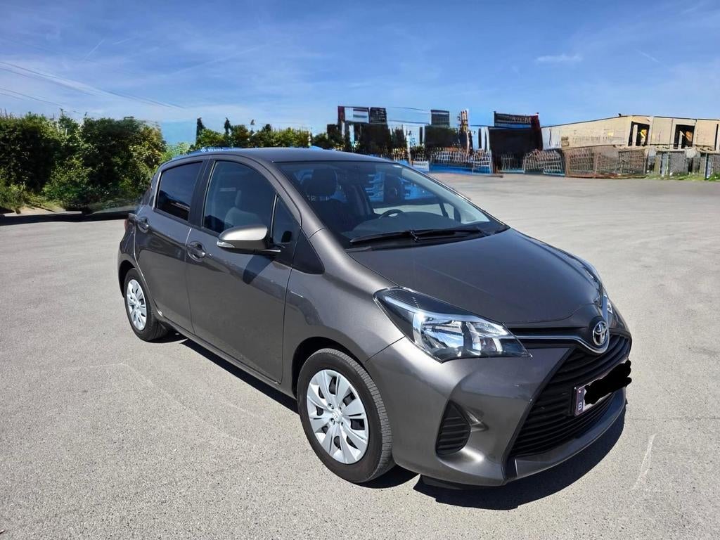 Toyota Yaris 2017, Auto's, Toyota, Stof, Euro 6, 4 cilinders, Bruin