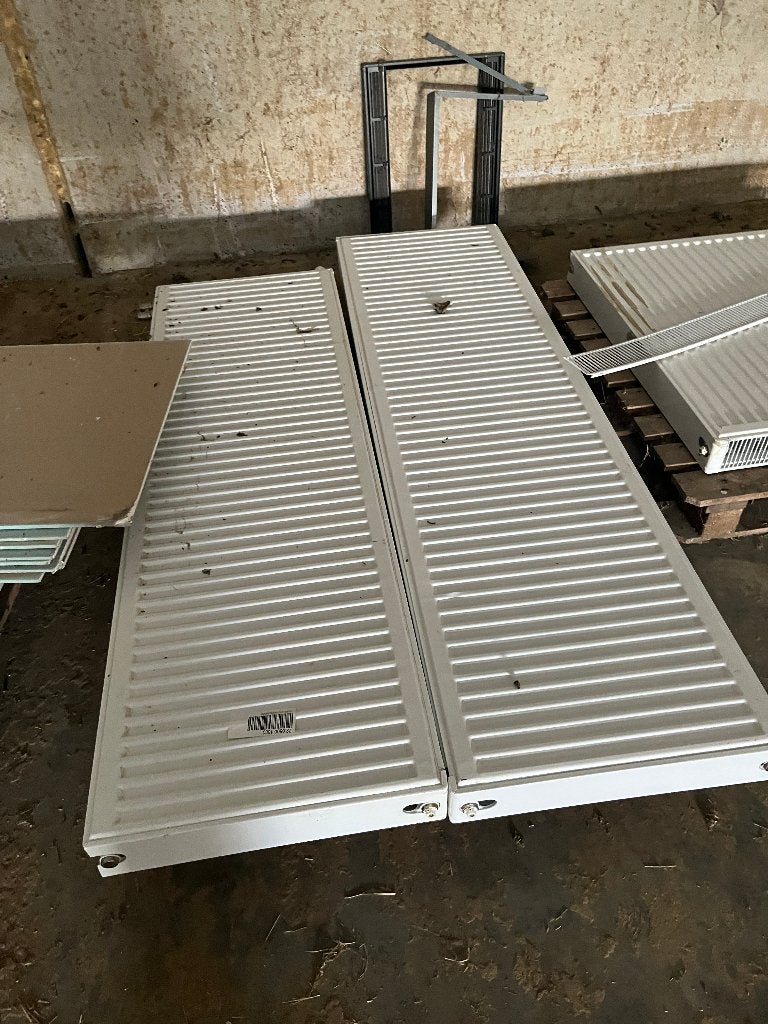 radiators 4 stuks, Doe-het-zelf en Bouw, Ophalen, Gebruikt, Radiator