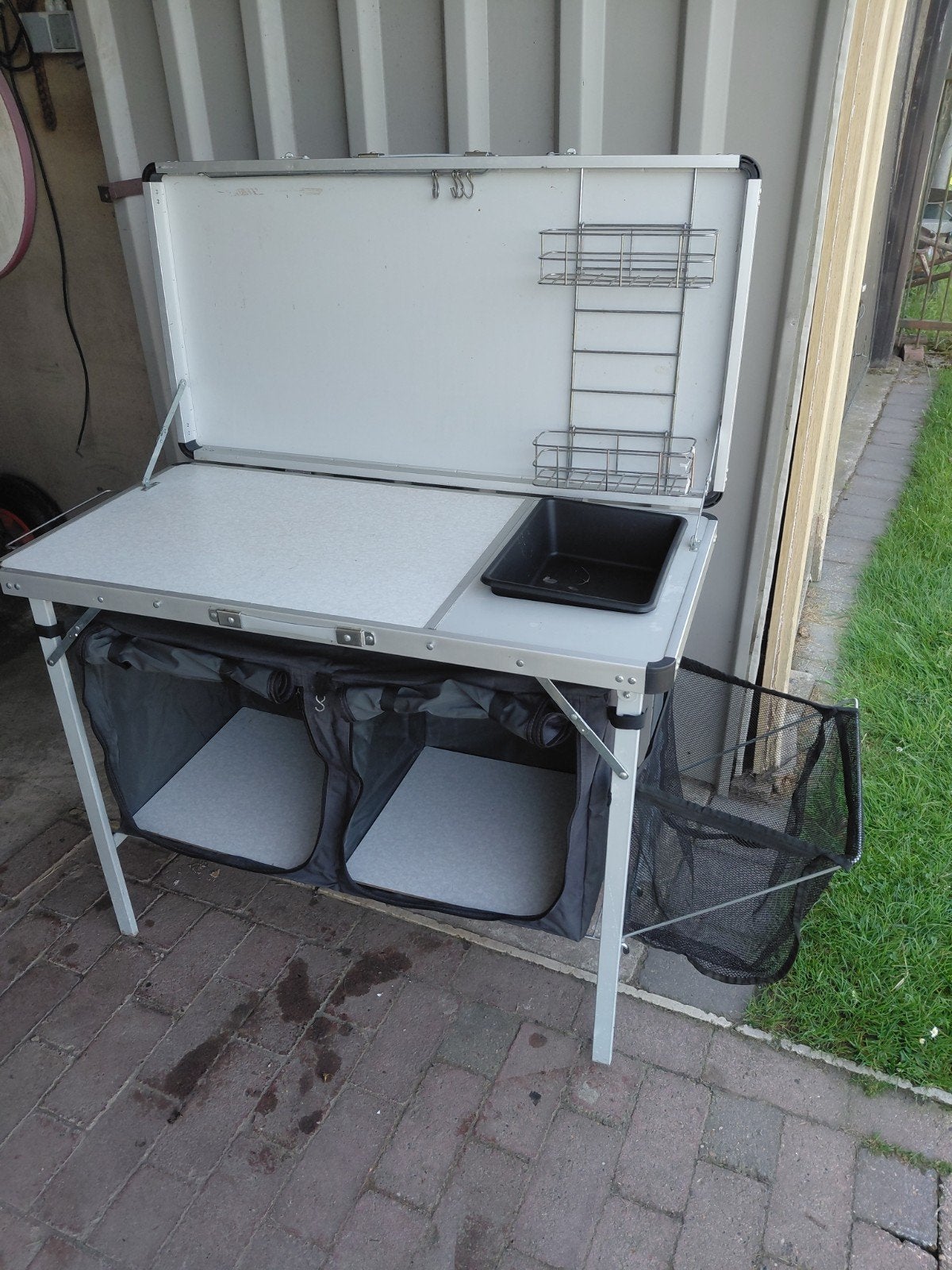 Camping keuken  kast tafel, Ophalen