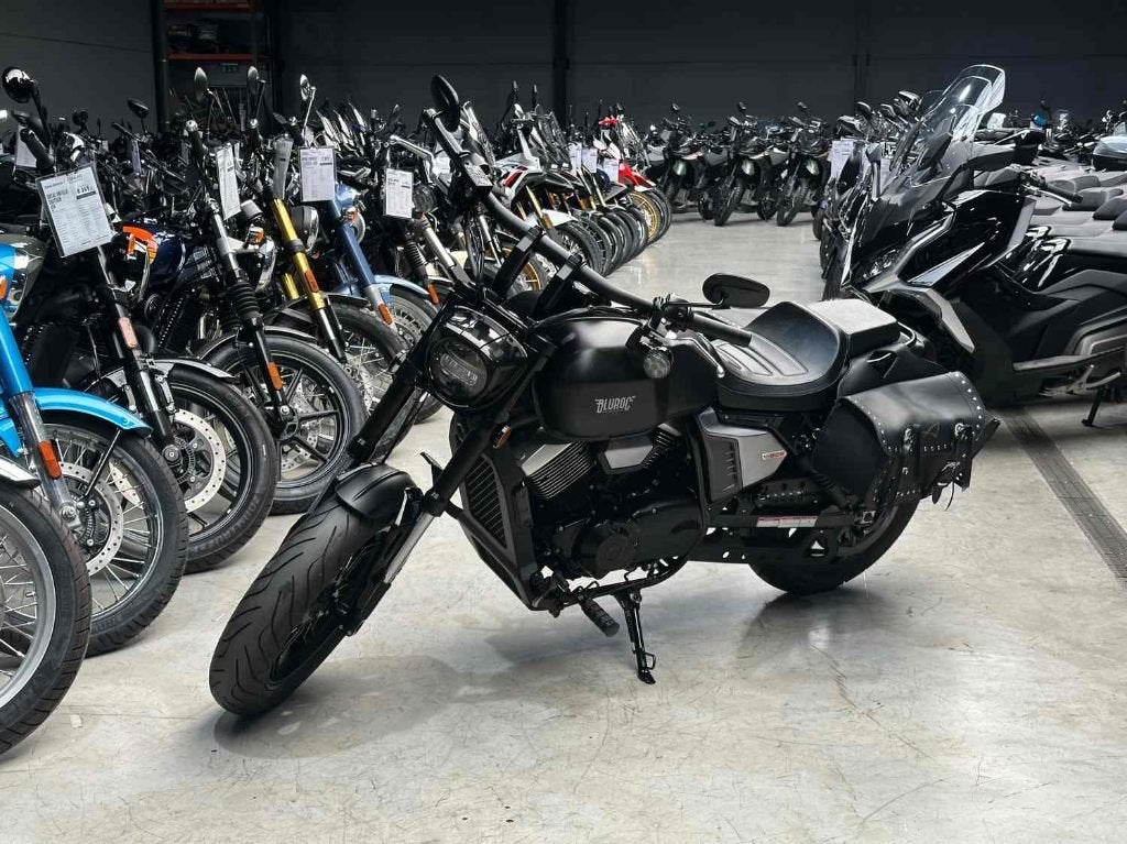 Bluroc V-Bob 250 2024 [648 km], 250 cc, 2 cilinders, Occasion, Bedrijf