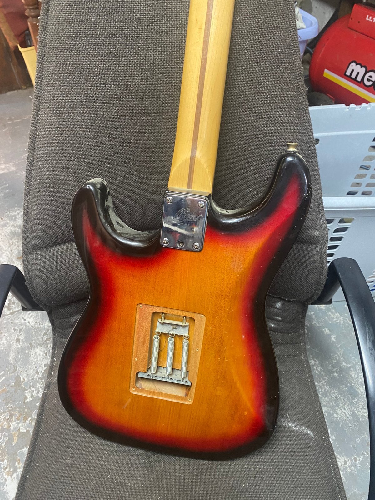 Guitare électrique, Muziek en Instrumenten, Snaarinstrumenten | Gitaren | Bas, Ophalen of Verzenden, Zo goed als nieuw, Elektrisch