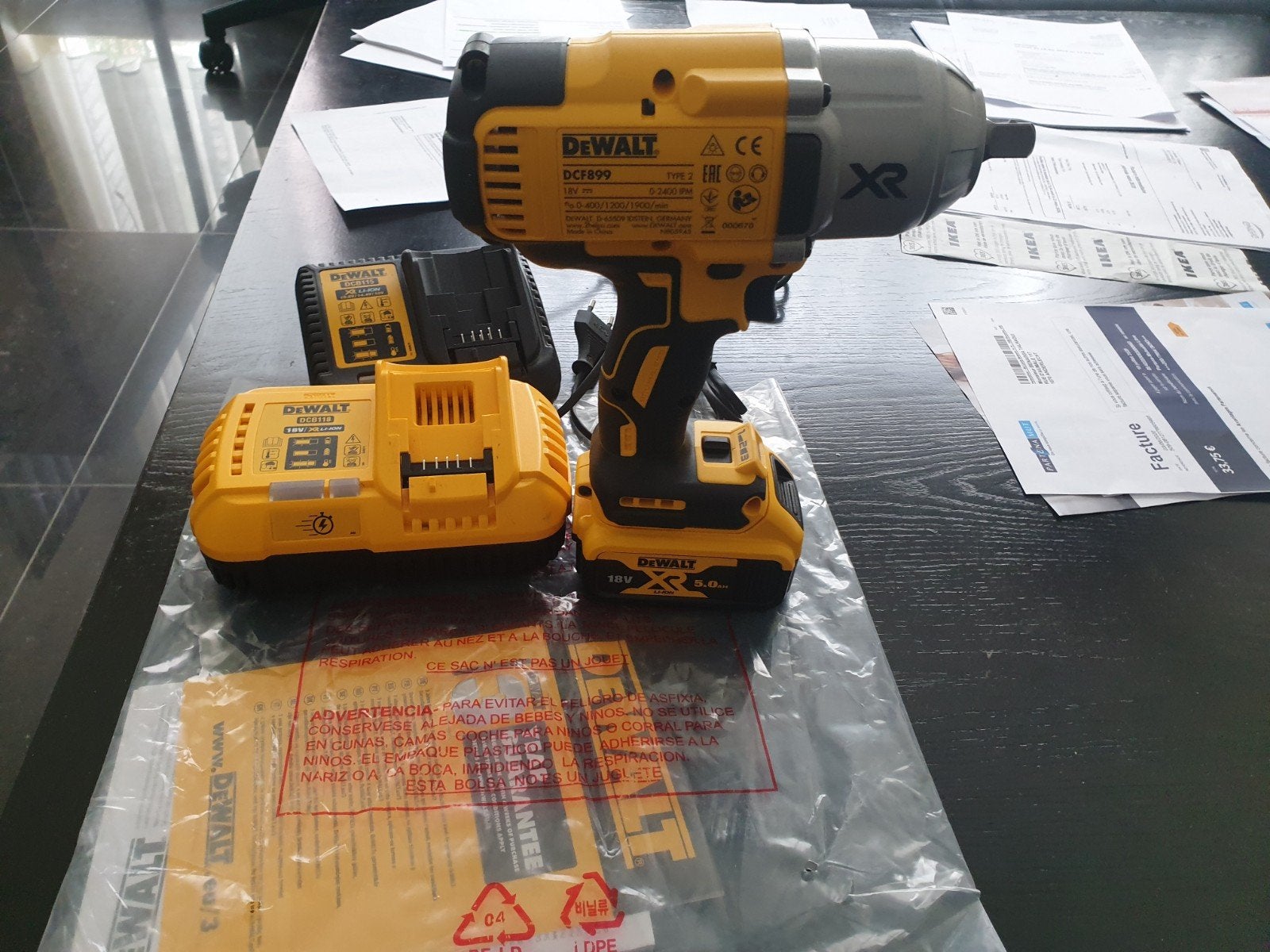 Boloneust Dewalt + batterij + oplader, Ophalen