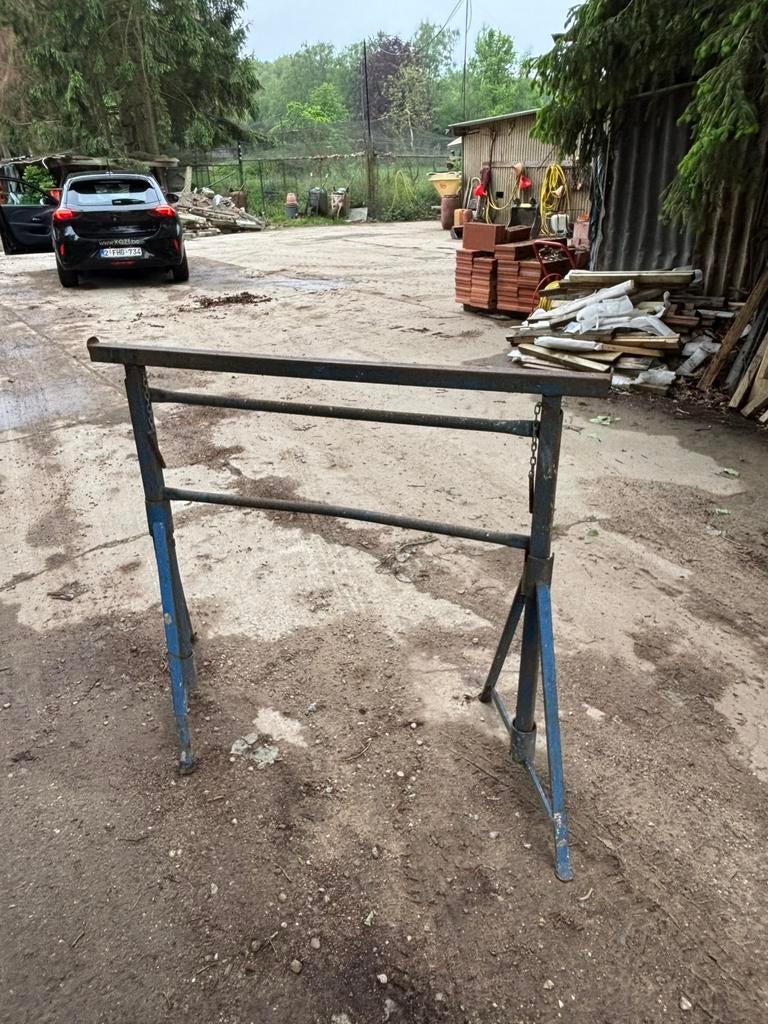 9 schragen, Doe-het-zelf en Bouw, Ophalen, Zo goed als nieuw
